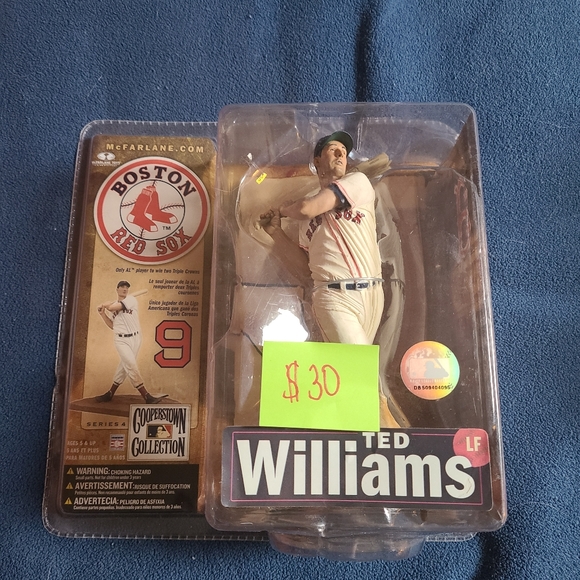 McFarland Ted Williams figurine - Picture 1 of 3